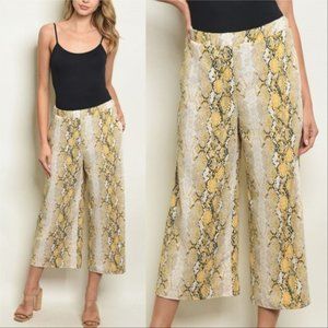 YELLOW SNAKE PRINT PANTS